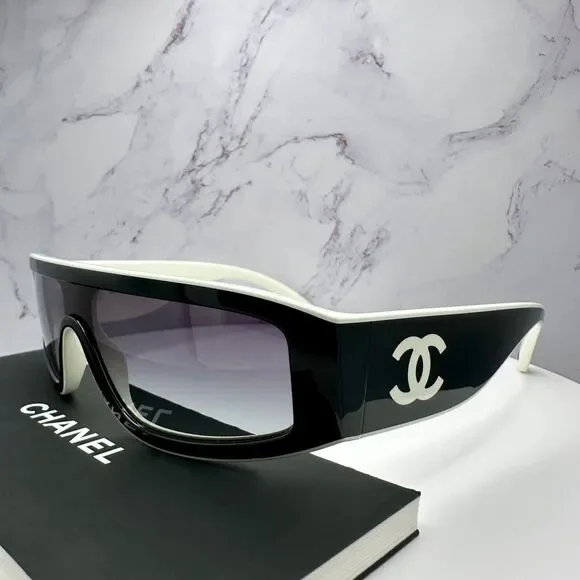 New CHANEL Sunglasses